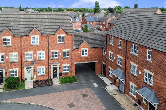 4 bedroom terraced house for sale