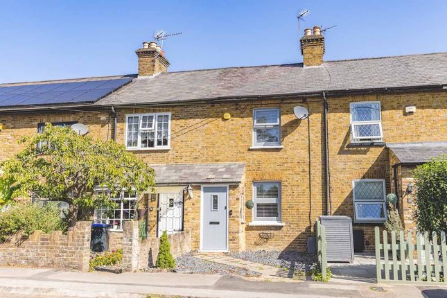 Norwood Lane, Iver Heath SL0 2 bed cottage for sale