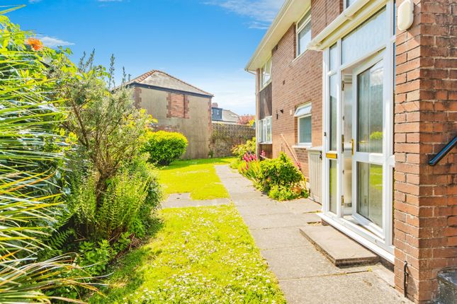 3 bedroom maisonette for sale