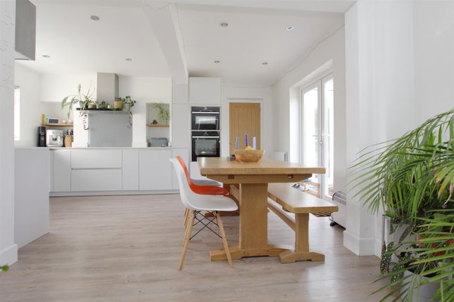 Roman Road, Stockbridge 5 bed terraced house for sale