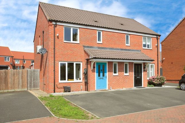 3 bedroom semi-detached house for sale