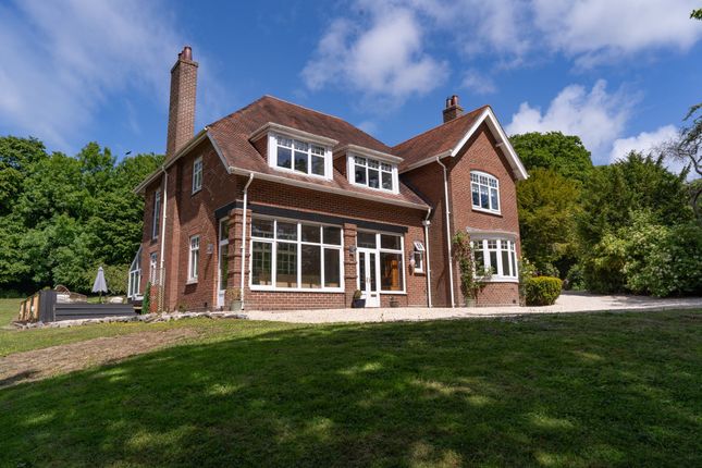 Bryn Derw, Llanbadarn Fawr... 5 bed detached house for sale
