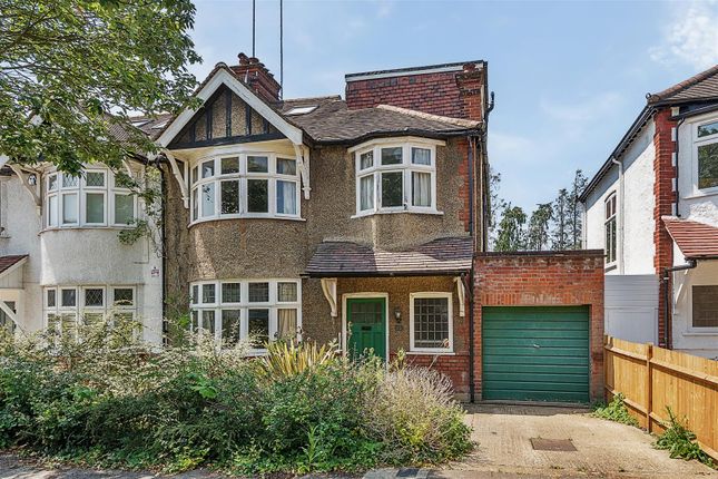 5 bedroom semi-detached house for sale