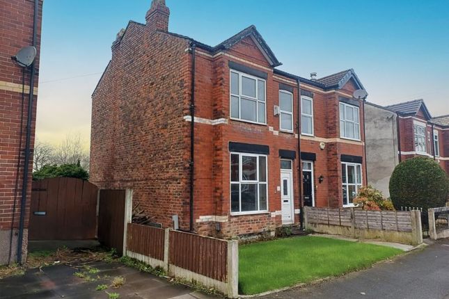 5 bedroom semi-detached house for sale
