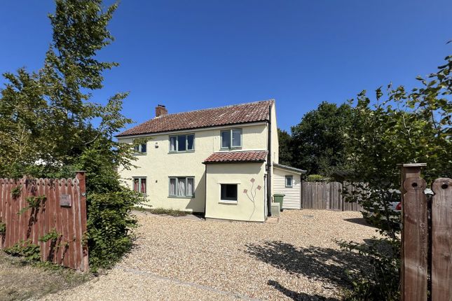 4 bedroom cottage for sale