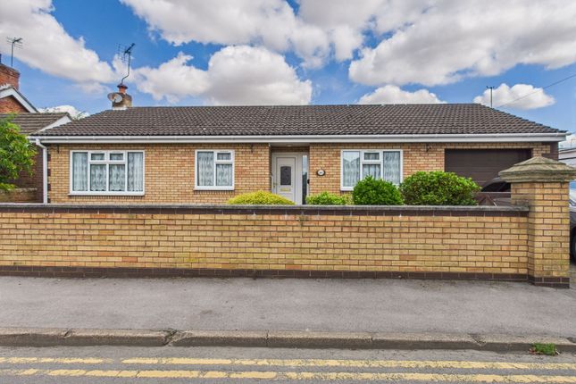 Chapel Lane, Scunthorpe DN17 2 bed bungalow for sale
