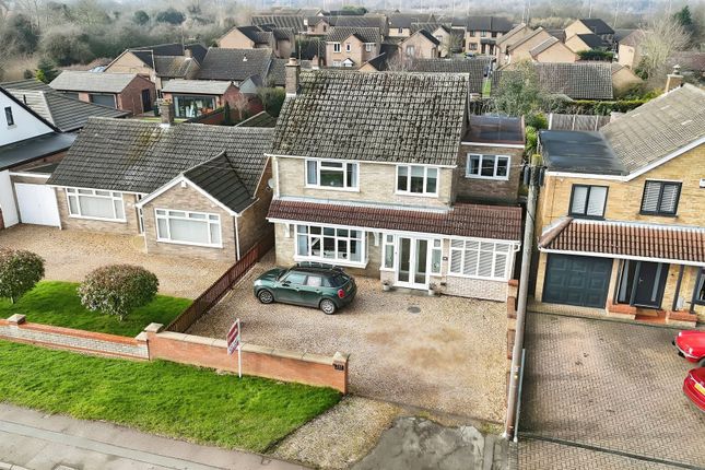 Peterborough Road, Farcet, PE7 4 bed detached house for sale