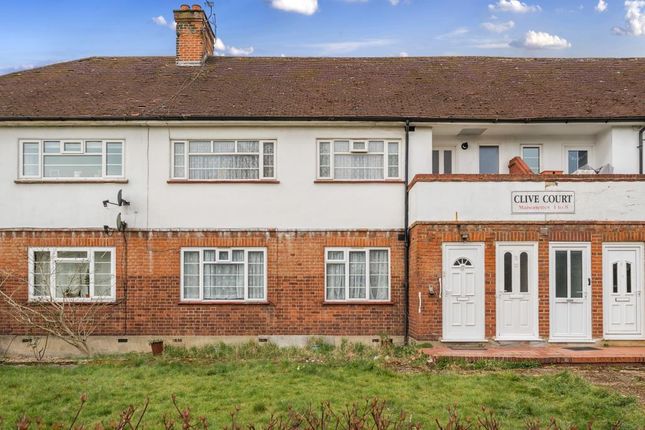 Surbiton,  Surrey,  KT6 2 bed flat for sale