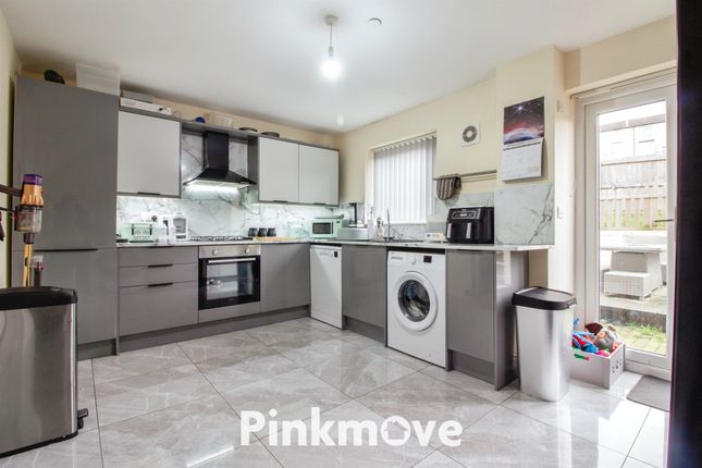 3 bedroom end of terrace house for sale