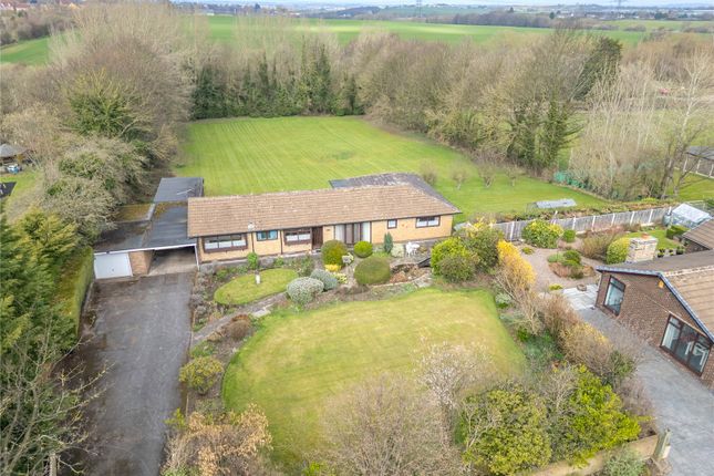 Canal Lane, Lofthouse, Wakefield... 3 bed bungalow for sale