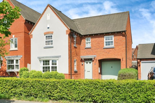 4 bed detached house