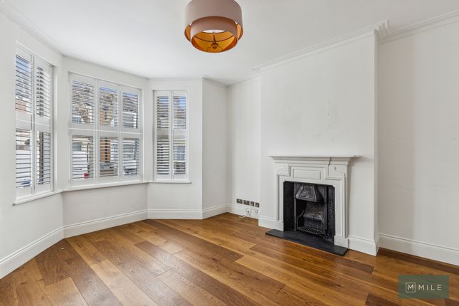 Roundwood Road, London NW10 3 bed terraced house for sale