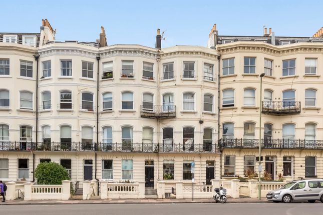 Vernon Terrace, Brighton, BN1 2 bed apartment for sale