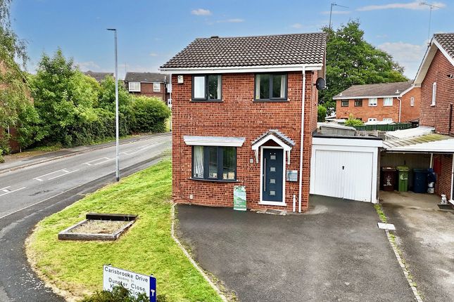 Carisbrooke Drive, Stafford, ST17 3 bed detached house for sale