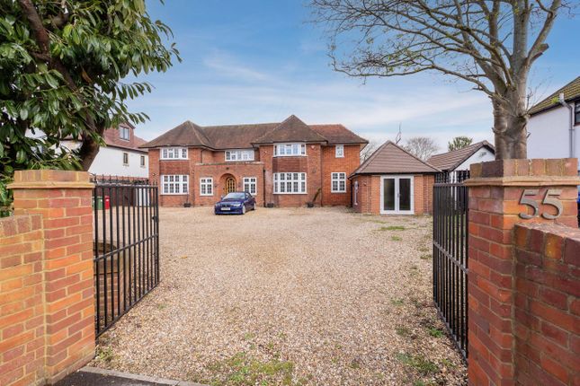 Langley Road, Langley SL3 5 bed detached house for sale