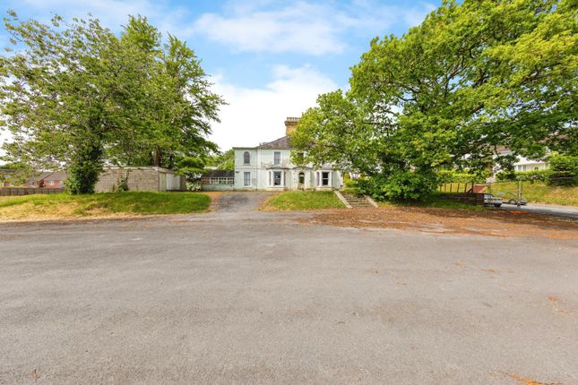 Detached house