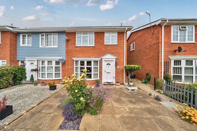 Pinewood Gardens, Bognor Regis, PO21 3 bed end of terrace house for sale