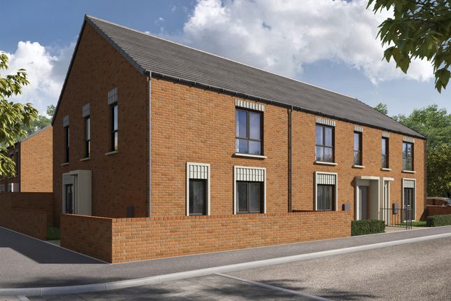 4 bedroom end of terrace house for sale