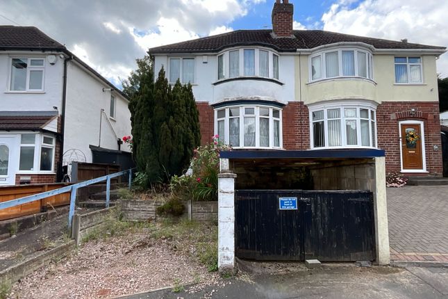 Hillcrest Avenue, Halesowen B63 3 bed semi