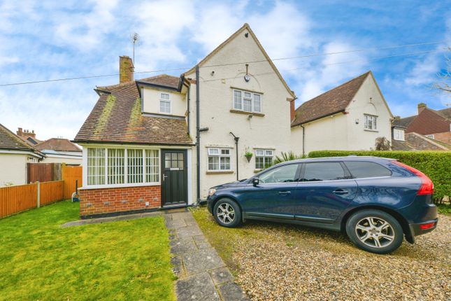 3 bed detached house