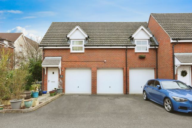 2 bedroom coach house for sale