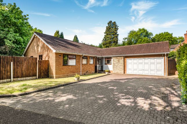 Longfield Drive, Little Aston Park 2 bed detached bungalow for sale