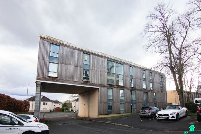 Brabloch Park, Paisley PA3 2 bed flat for sale