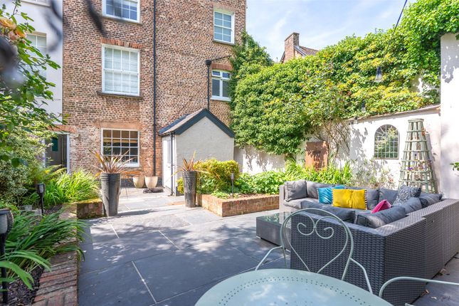 Exeter, Devon 4 bed terraced house for sale