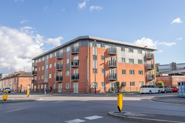 Lower Ford Street, Coventry CV1 2 bed flat for sale