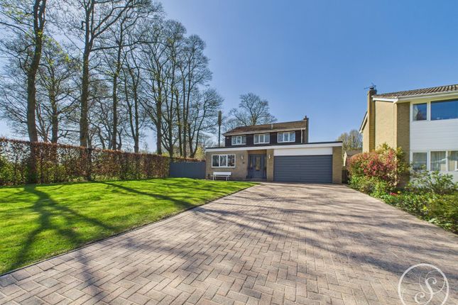 Elmhurst Close, Leeds 4 bed detached house for sale