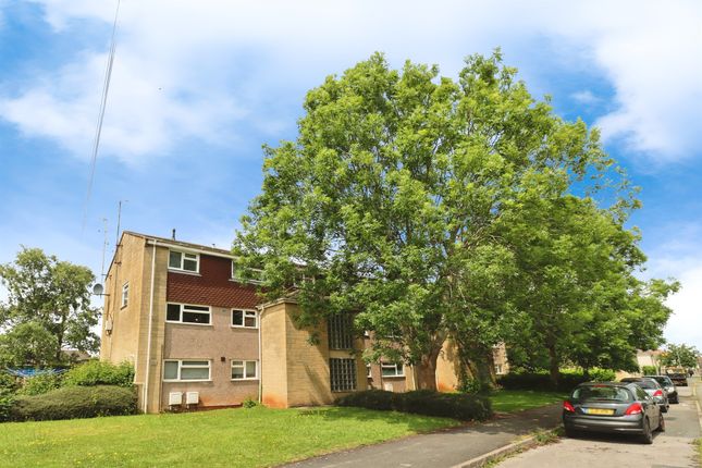 2 bedroom maisonette for sale