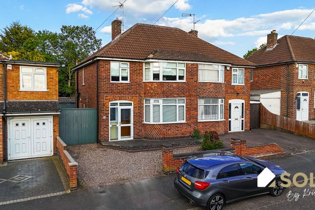 3 bedroom semi-detached house for sale