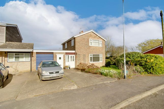 Fenton Road, Warboys, PE28 3 bed link detached house for sale