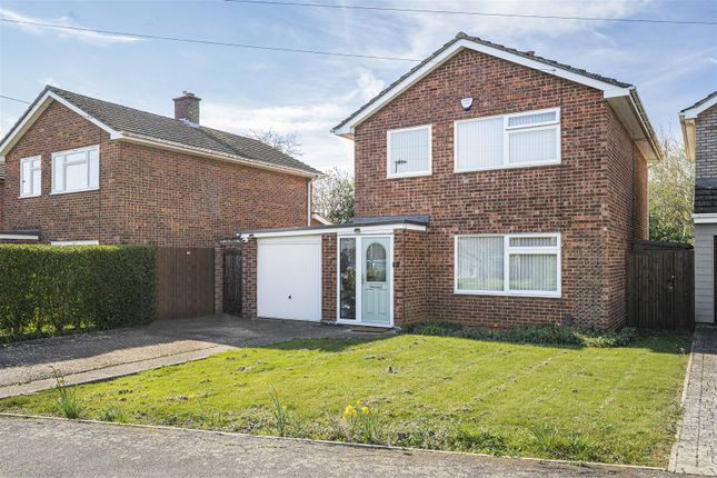 Dunstal Field, Cambridge CB24 3 bed detached house for sale