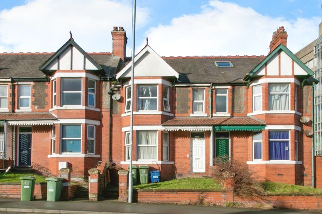 6 bedroom terraced house for sale