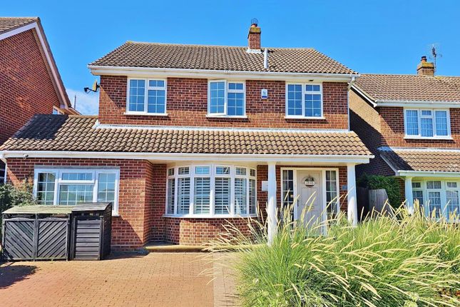 5 bed detached house