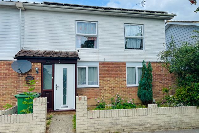 3 bed end terrace house