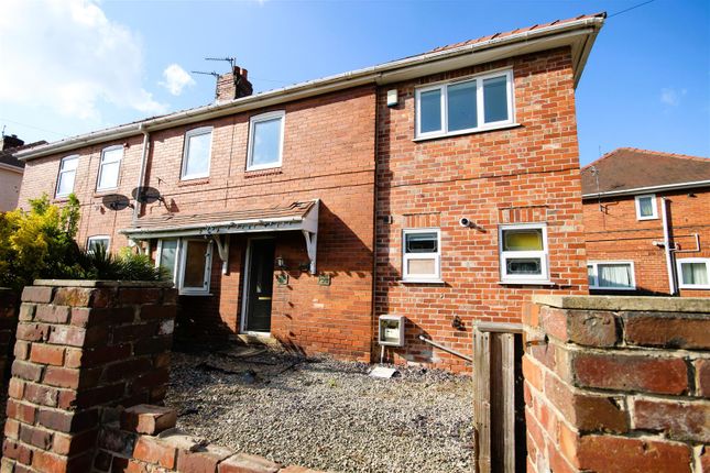 New Lane Crescent, Upton 4 bed property for sale