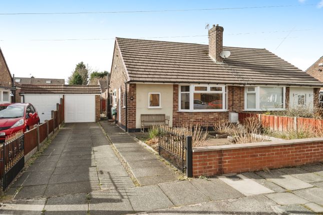 2 bedroom semi-detached house for sale