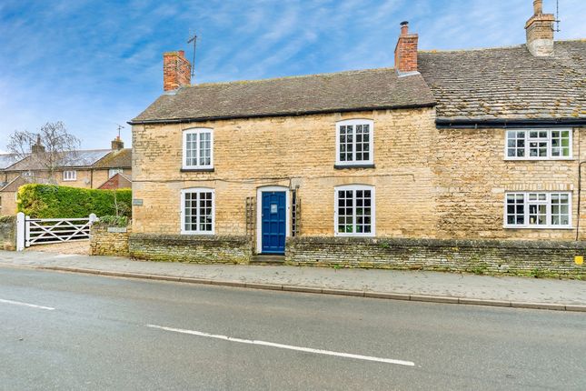 2 bedroom cottage for sale