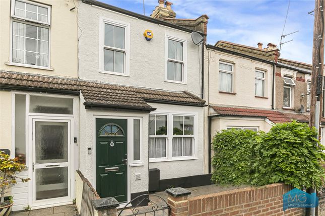 Brunswick Crescent, London, N11 2 bed terraced house for sale