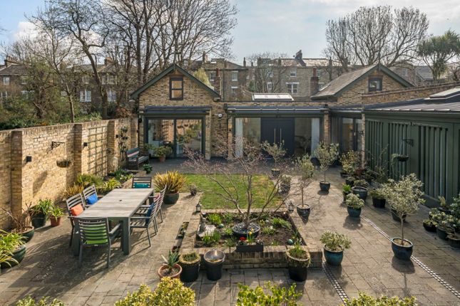 Garsington Mews, Brockley, SE4 3 bed detached house for sale