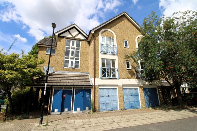 Water Lane, New Cross 1 bed flat for sale