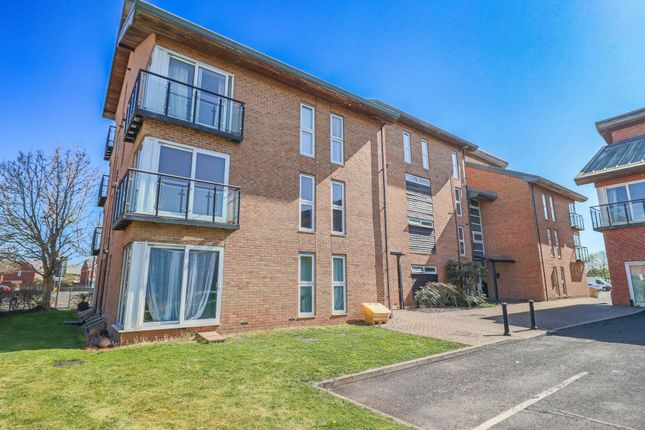 Bransby Way, Locking Castle