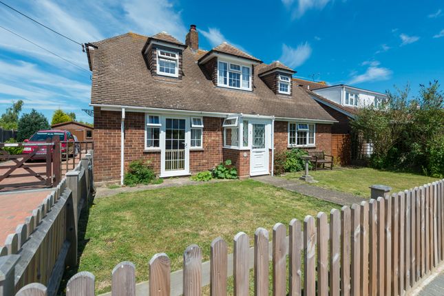 Maydowns Road, Chestfield 3 bed detached house for sale