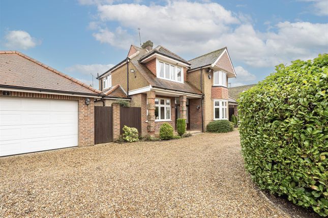 The Pleasance, Harpenden 4 bed house for sale
