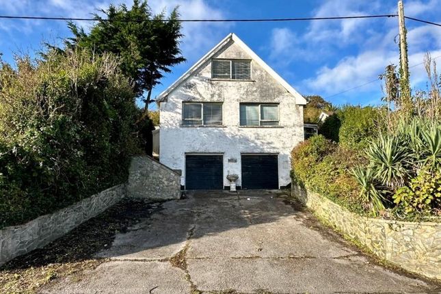 4 bed detached house