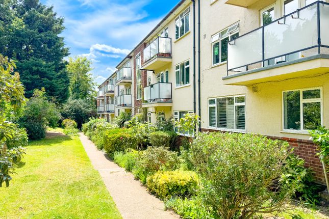 Riverview Heights, Eglinton Hill... 2 bed apartment for sale