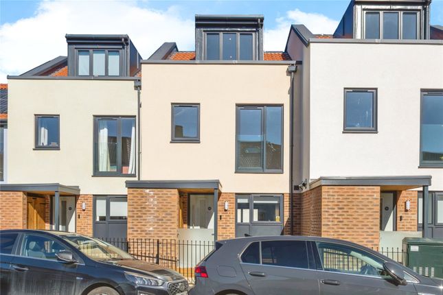 South Road, Bedminster, Bristol, BS3 3 bed terraced house for sale