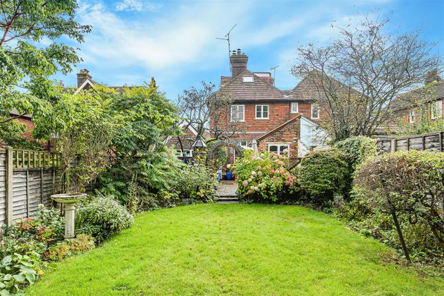 Westbury Terrace, Westerham TN16 4 bed semi